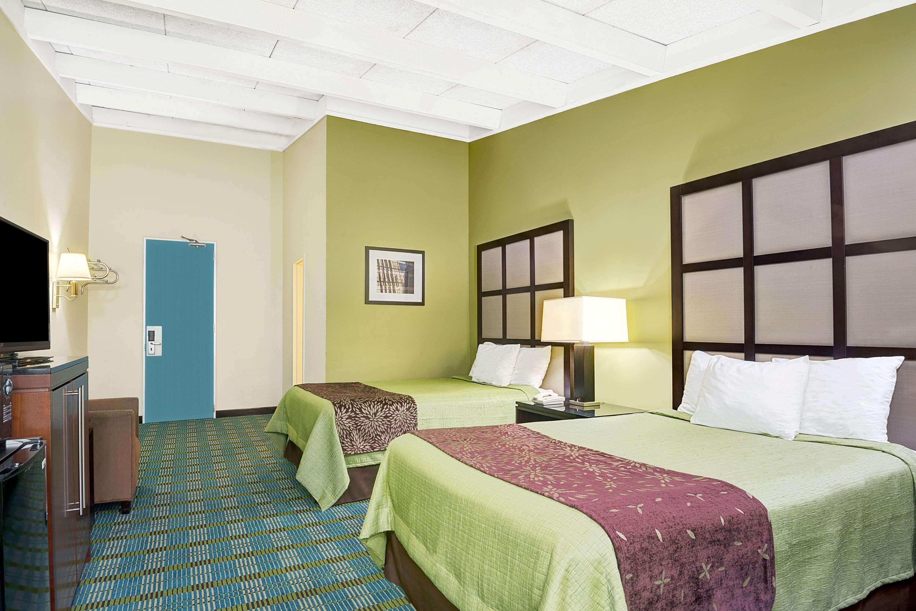 Days Inn By Wyndham סאות'ינגטון מראה חיצוני תמונה